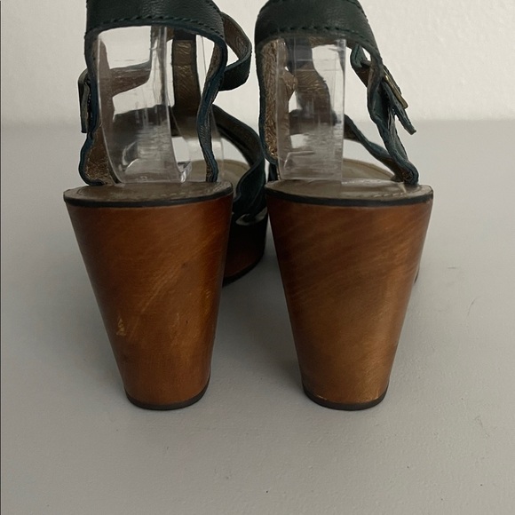 Jeffrey Campbell Crown Green Leather T Strap Wooden Heels Platform Clog Sandal 7 - Picture 5 of 9